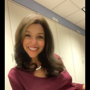 Meet your Posher, Monique